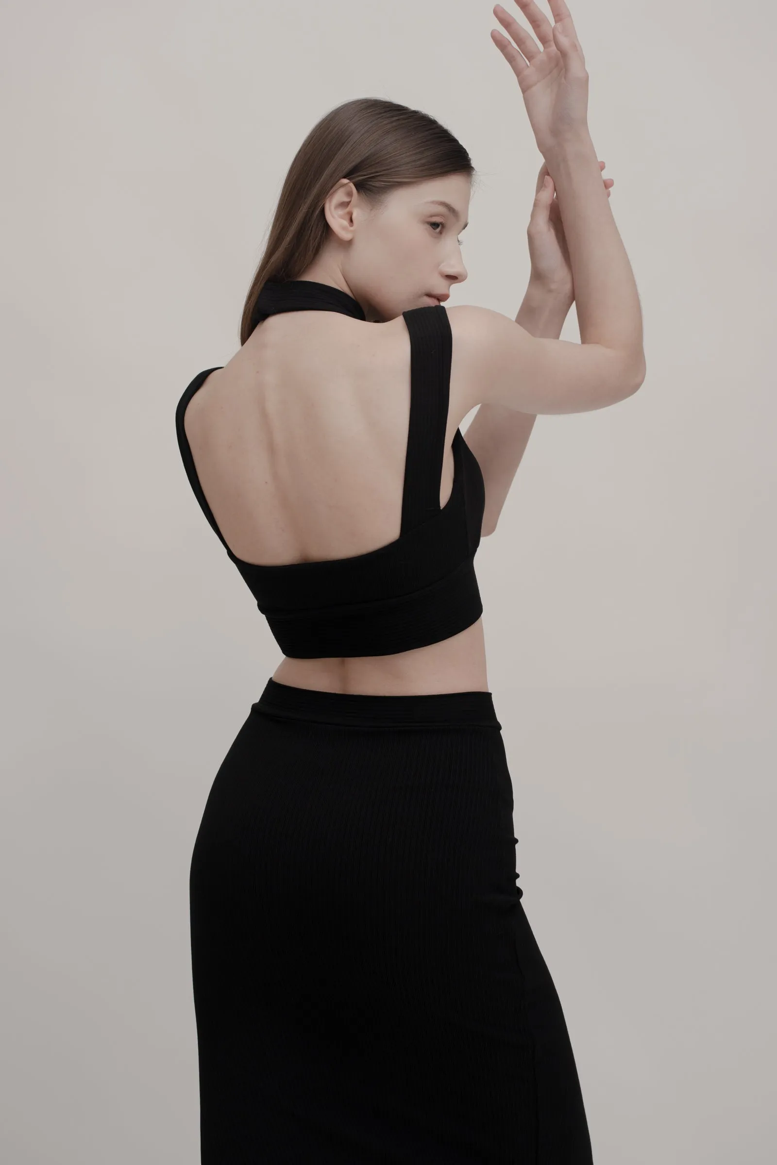 APERA Top in Black