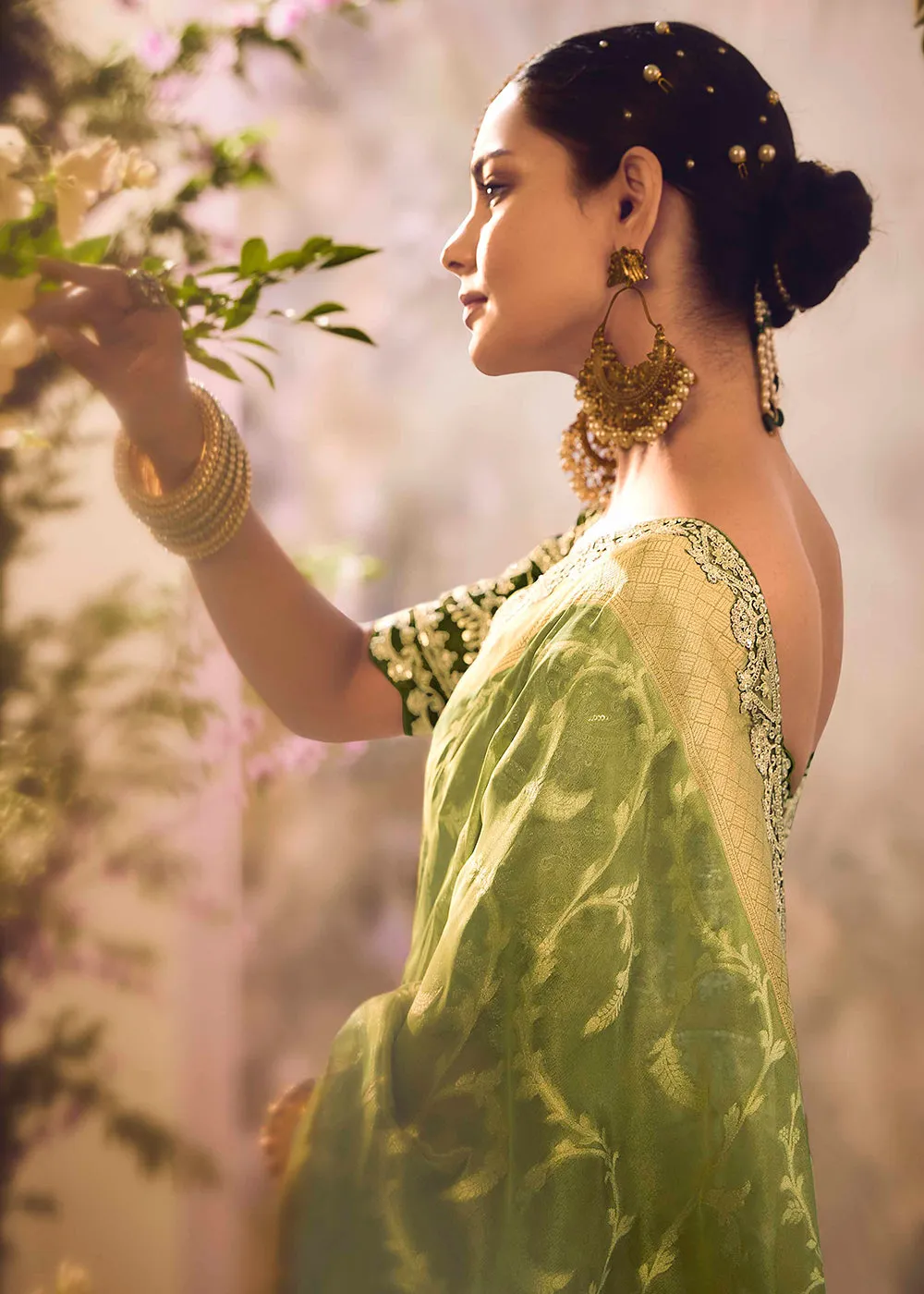 Banarasi Silk Zari Tissue Green Festive Wear Saree