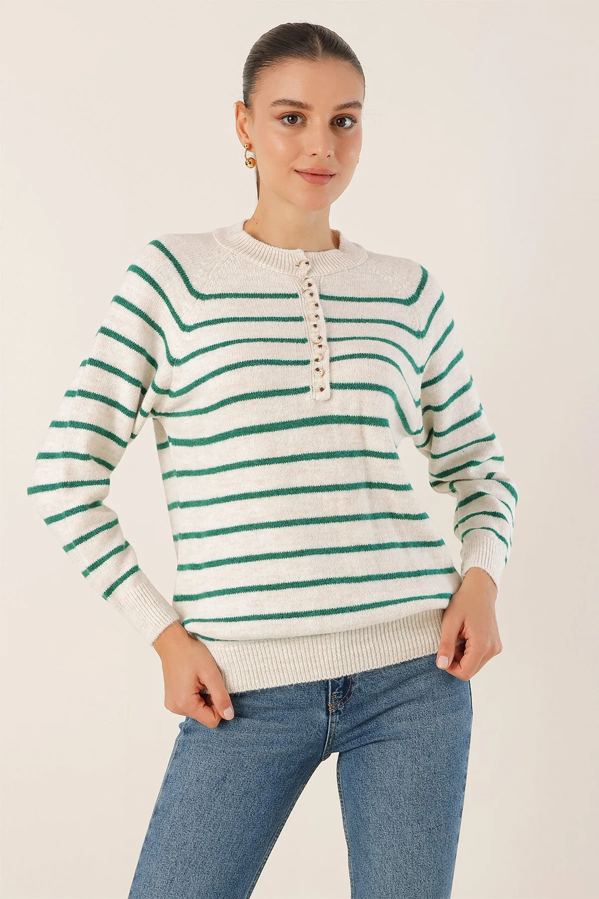 BGD Women Buttoned Sweater - Ecru - Avondale