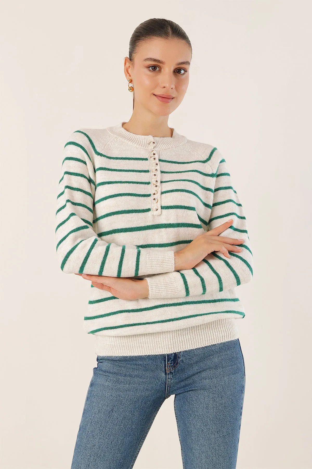 BGD Women Buttoned Sweater - Ecru - Avondale