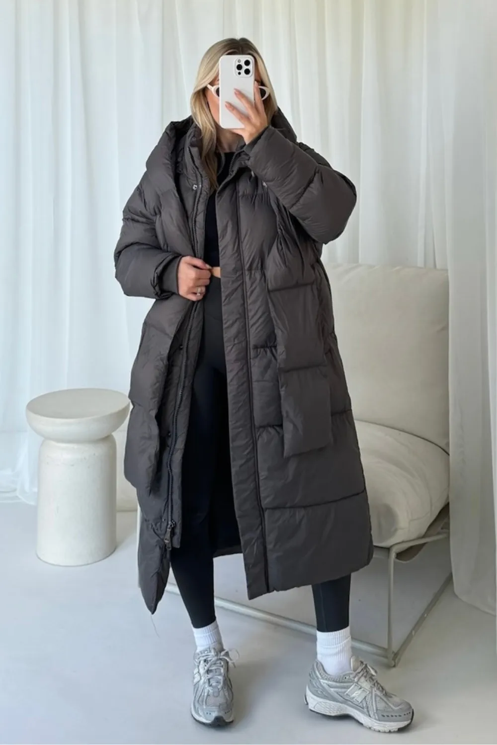 Jaya grey long tie collar duvet coat